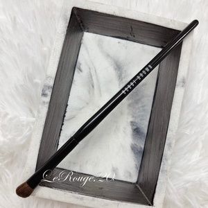 Bobbi brown angle eyeshadow brush *natural hair